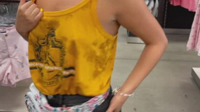 [GIF] always happy to flash you guys