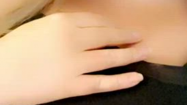 Love Wearing Bras That Make My Cleavage Pop