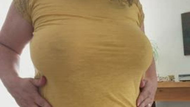 If you like 40 year old moms with fat butts I’m your fucking dreamgirl