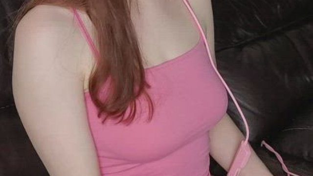 I always stay in game chat while my brother uses my holes (18)(sound on)