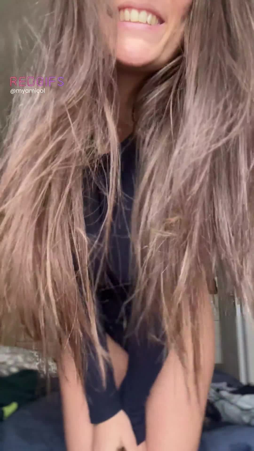 Live Cam