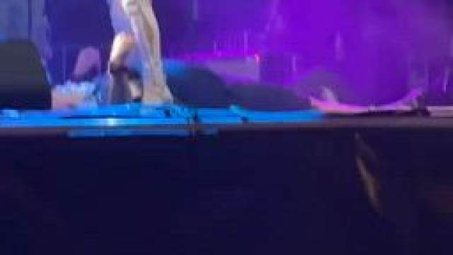 Sophia Urista unloads on fan's face during live show