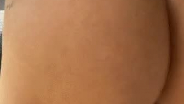 Tanned babe would share a joint with you