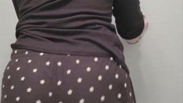 I wish you were having a very Merry Christmas Eve balls deep inside my pussy