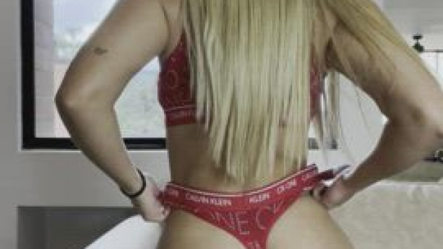 Need Two Married Men to clap my cheeks while their wives are at work. Must be 35