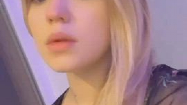 Oh just wanted to show off my dress