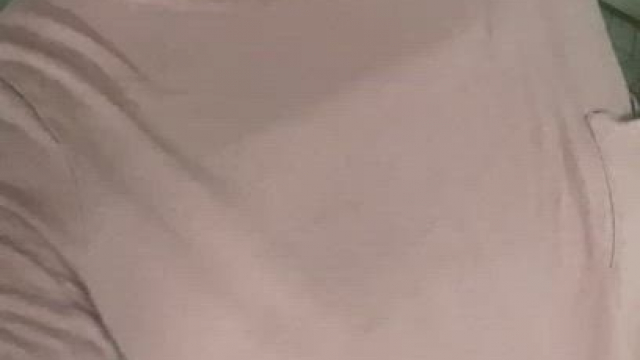 i'm a secret agent on the risky mission to show my tits at the gym locker room