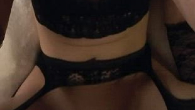 I like getting my vagina pounded then glazed