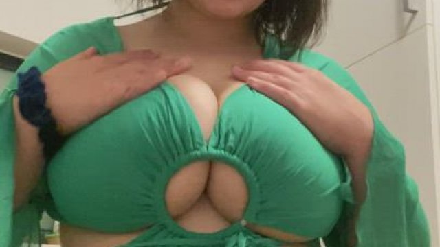 Would make my day if at least one person loved my chest