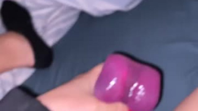 Be nice, i’m a bit self-consicous about the sounds I make 