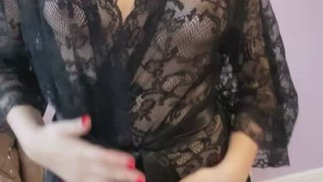 I love bouncing my boobs