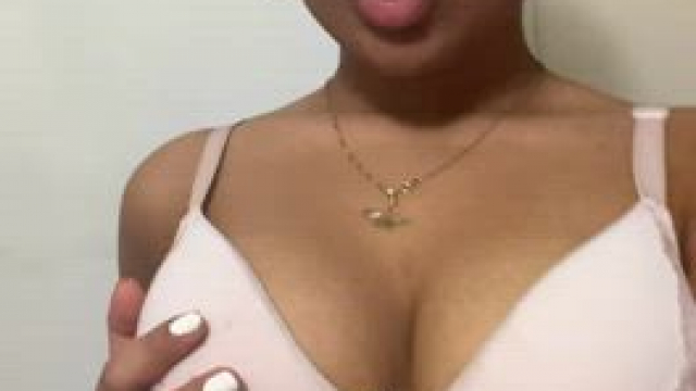 big arab tits and a cute 19yo teen face, what more do u need