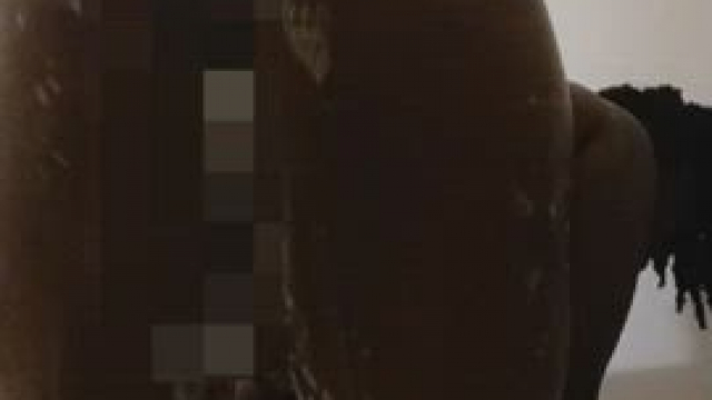 Let's Shower Together