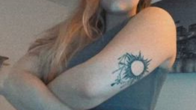 Take a squeeze , hold ‘em tight