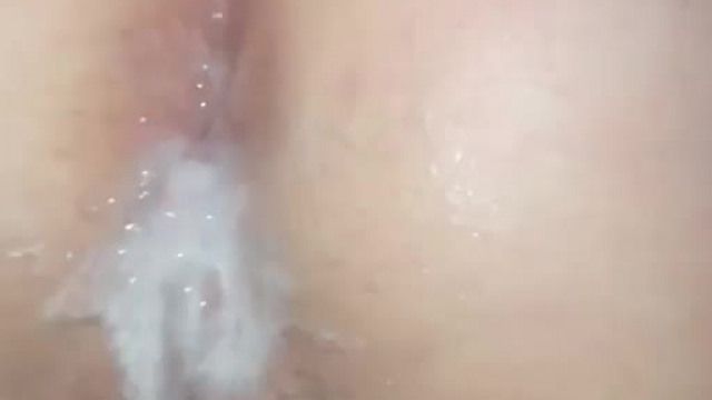 Pushing out a busty load