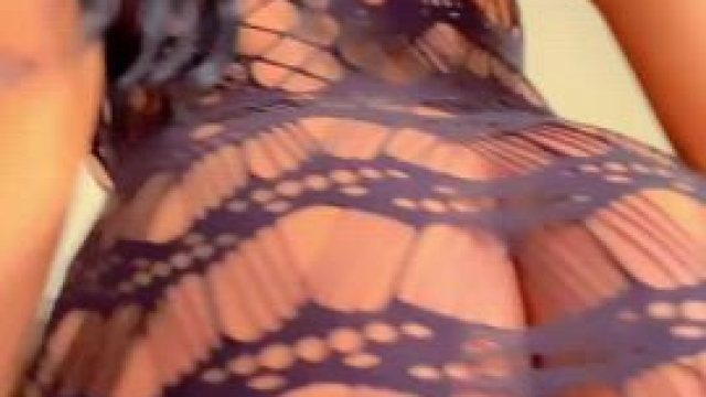 This is the dress I’m wearing for Valentine’s.