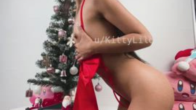 Did anyone ask Santa for a petite big booty Asian girl
