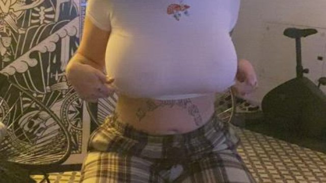 Tv or tits.. why not both?