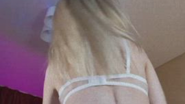 Can u take off my bikini