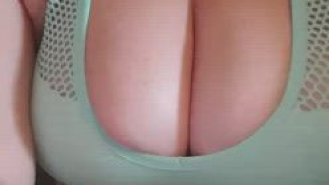 Wanna suck them tonight [f]