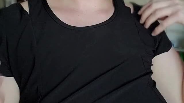 Just a little tease to get you going ;) (OC, 21)