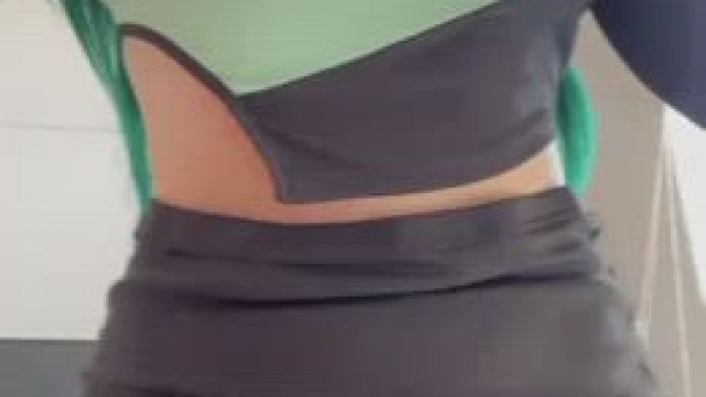 There's something special about how goth girls ride cock, let me wrap my puffy p