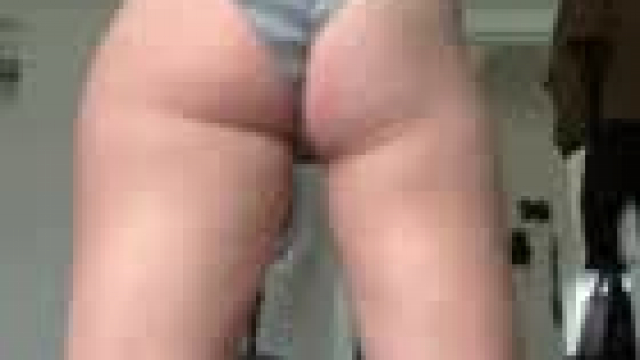 Shaking my ass is one of my favorite activities!!