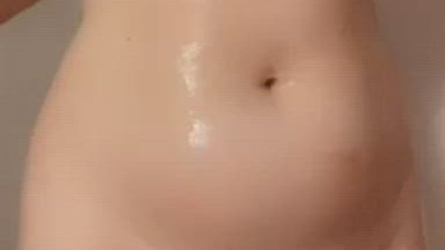 Kiss me in the shower