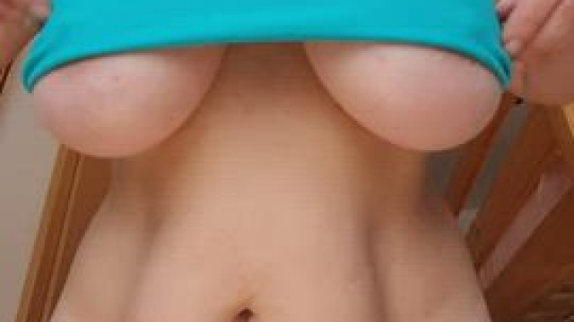 Thick Natural Mombod