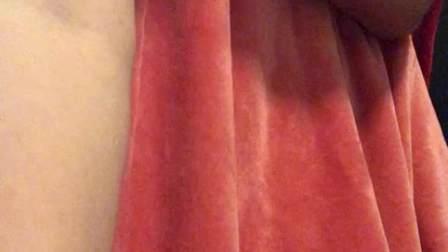 I could watch those asscheeks for hours