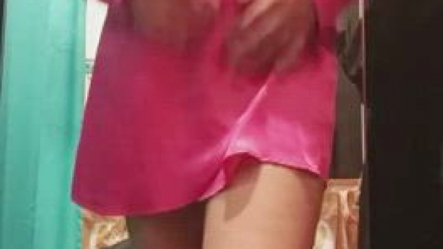 Can you tell if I'm wearing panties or not?