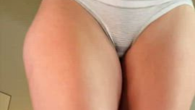 Would you jerk off to a 40 yo mother like me