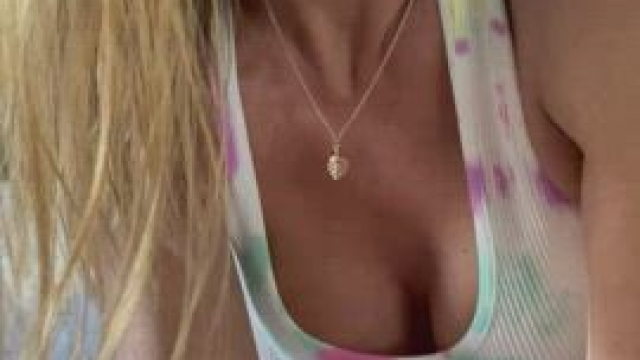 Easy in, easy out…..45f