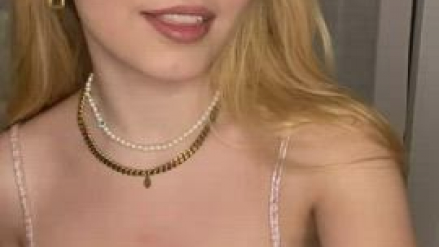 are u into 18 y/o college girls