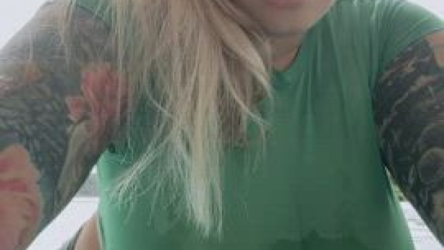 Born udder a lucky star with these boobs