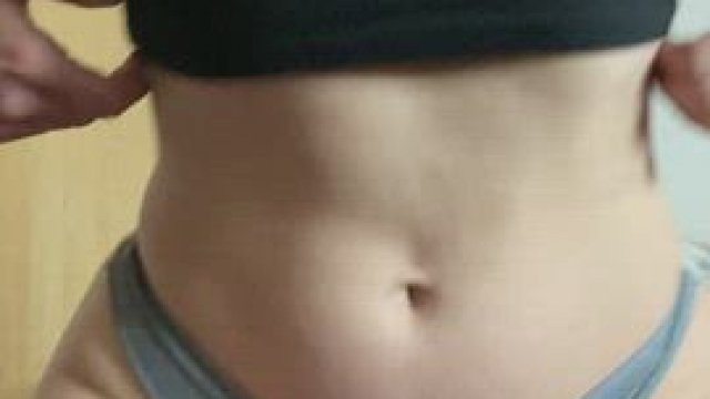 Just a casual titty drop for some (hopefully) horny guys and girls!