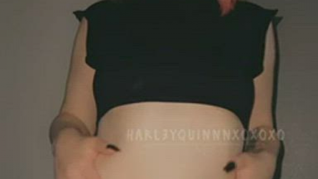 Only react if you’d fuck a petite goth