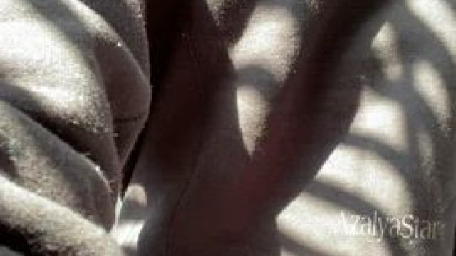 I’m 4’11, wanna break me?