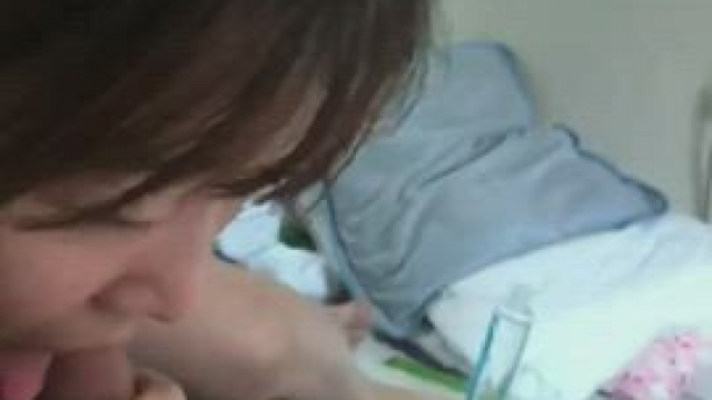 Sexy korean amature sucking