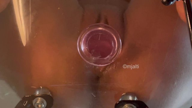 It doesn't matter how you sort posts, I just want to show off my new chair