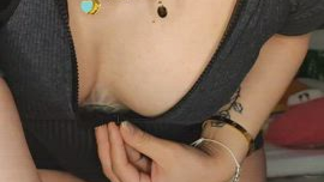 This my Bonnie outfit for our robbery. Will u be my Clyde