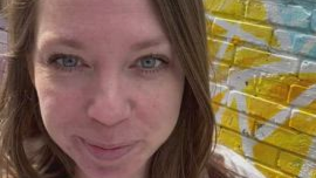 A little nude art for art alley! [gif]