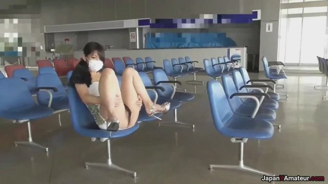 Amateur Japanese Girl Getting Fucked At A Bus Terminal Porn Gif With