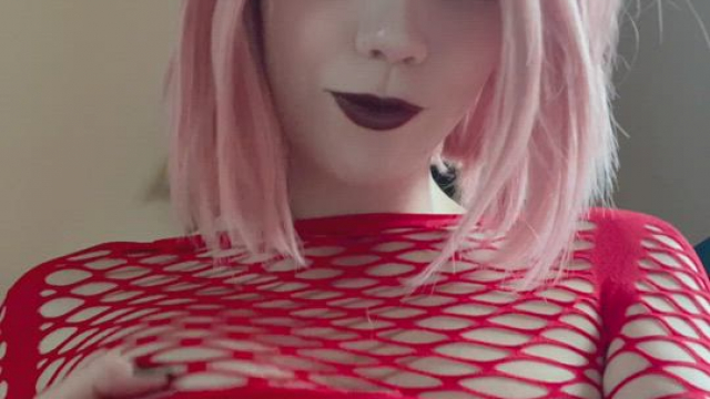 i want to fuck the guys that like my 5’3 body