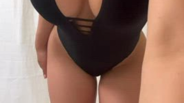 do you like my tanned skin?