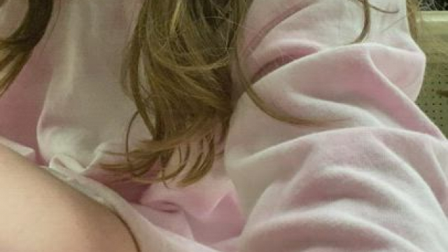 Making memories in the picture frame aisle [GIF]