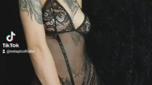 Hello there sweety <3 Enjoy me