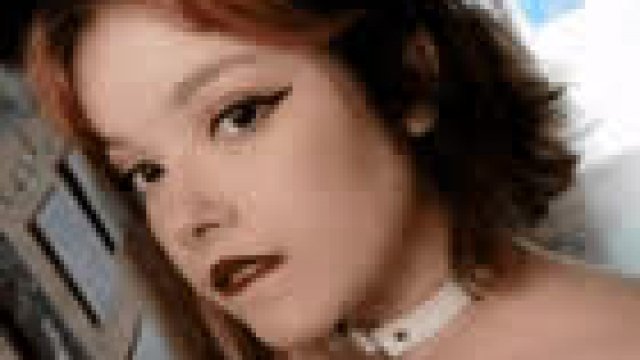 Upvote for a free sex tape GIF in your DMs