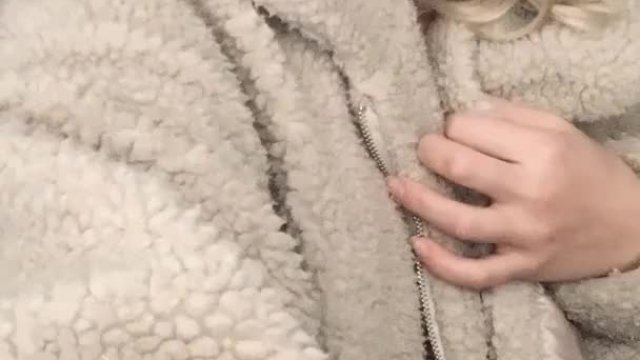 Do You Like her Creativity ? ( Her Free Album In Comments )