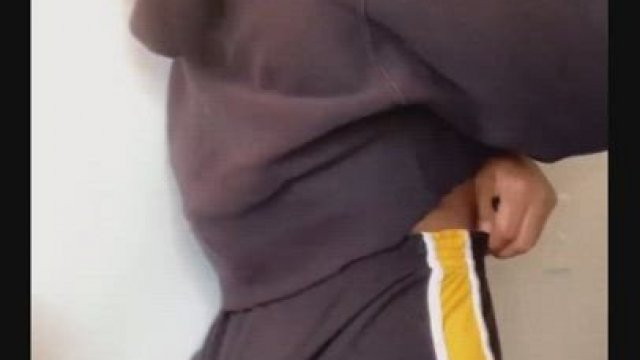 Michelle More of her Content in the Comments